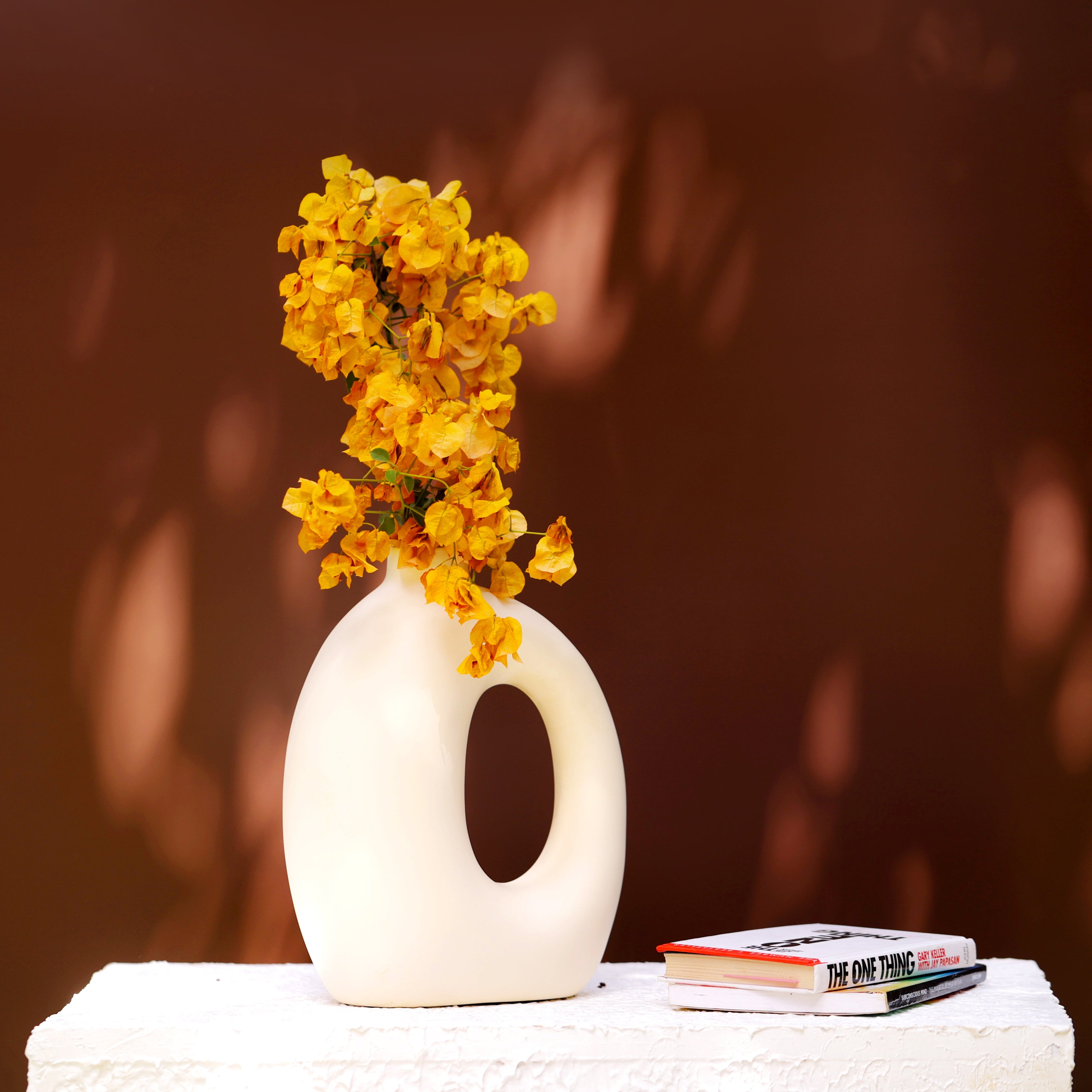 Haven Ceramic Vase: A Sanctuary of Modern Simplicity