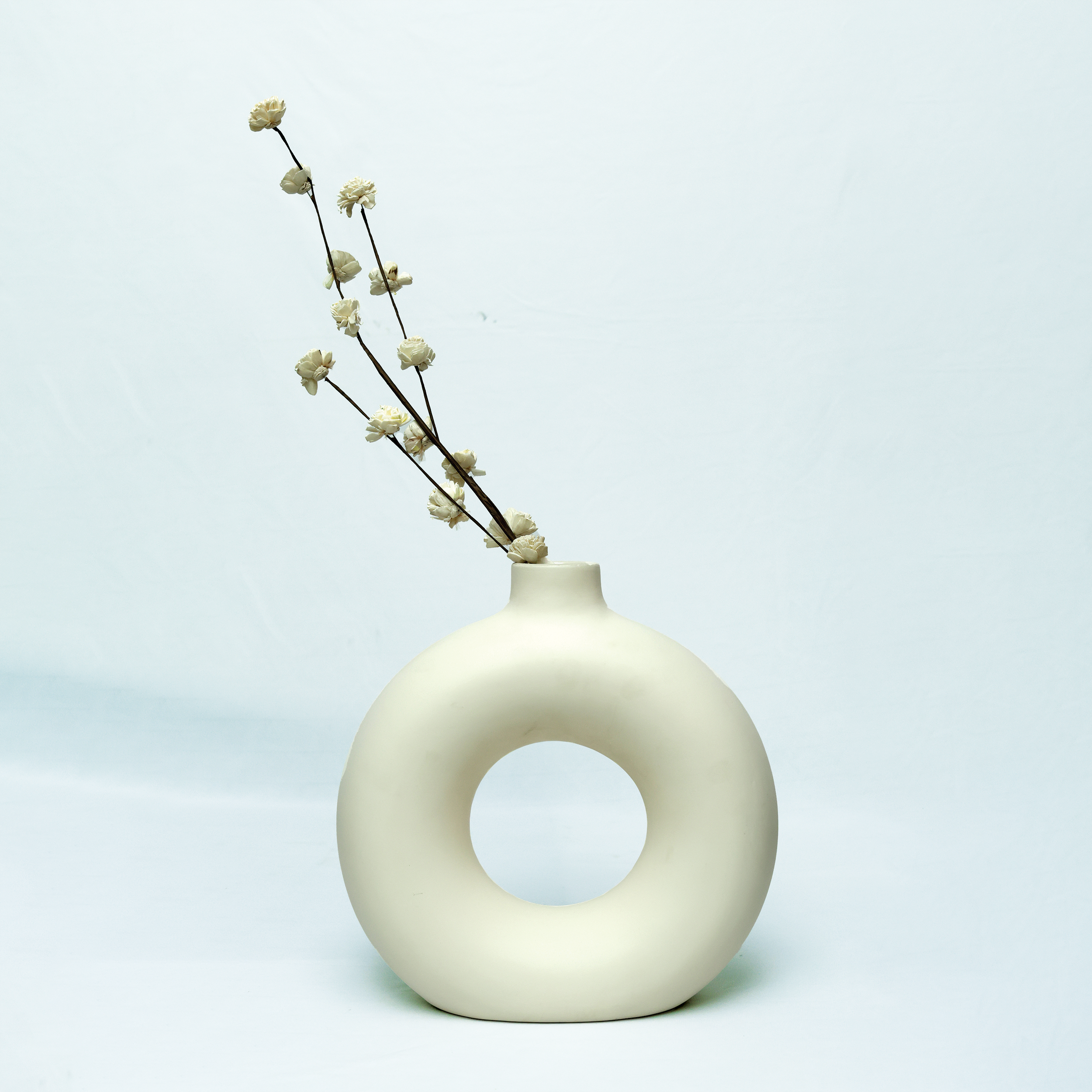 Vista Ceramic Vase: A Handcrafted Study in Modernist Serenity.