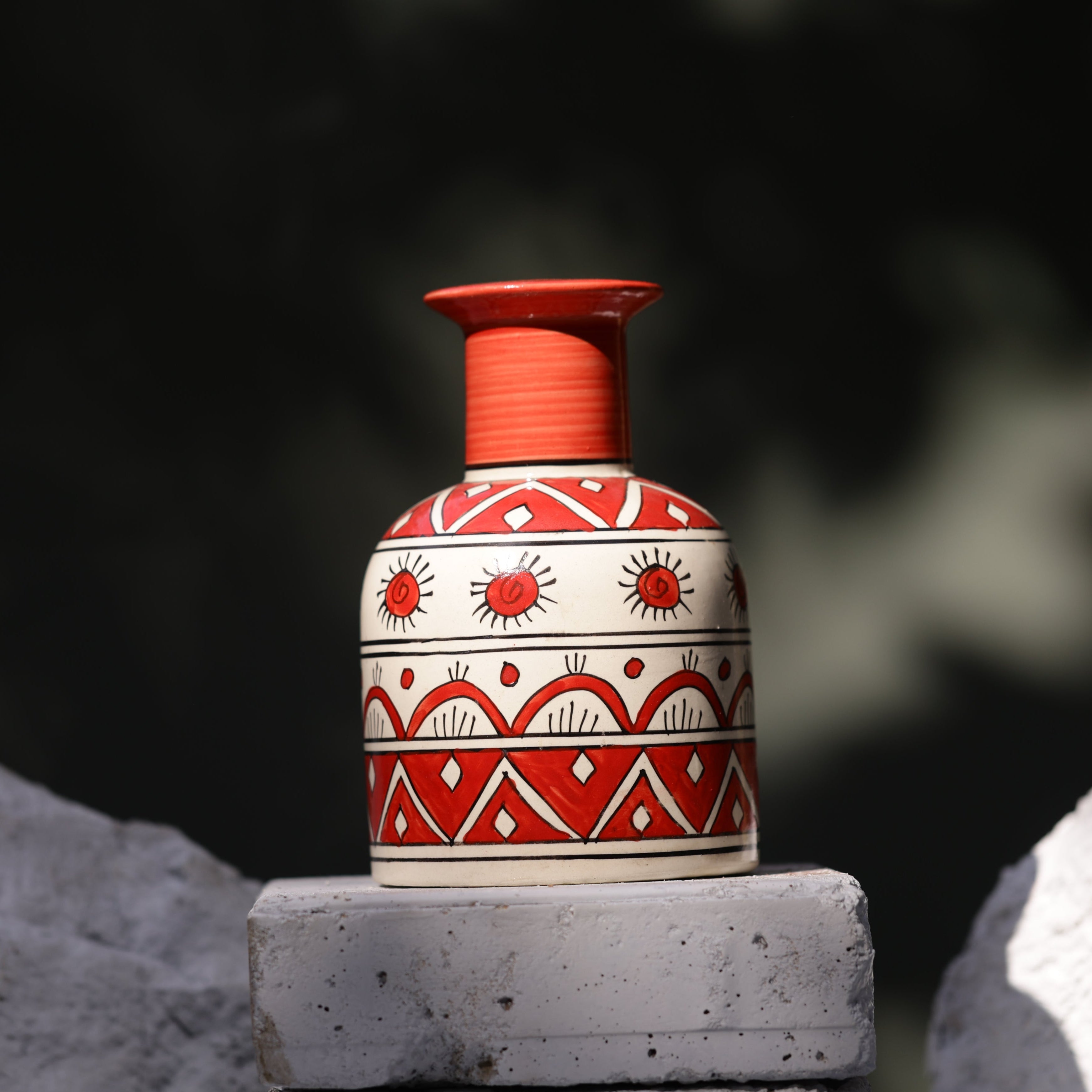 Vasant Phool-Dan: A Vibrant Jaipur Pottery Hand Painted Ceramic Vase
