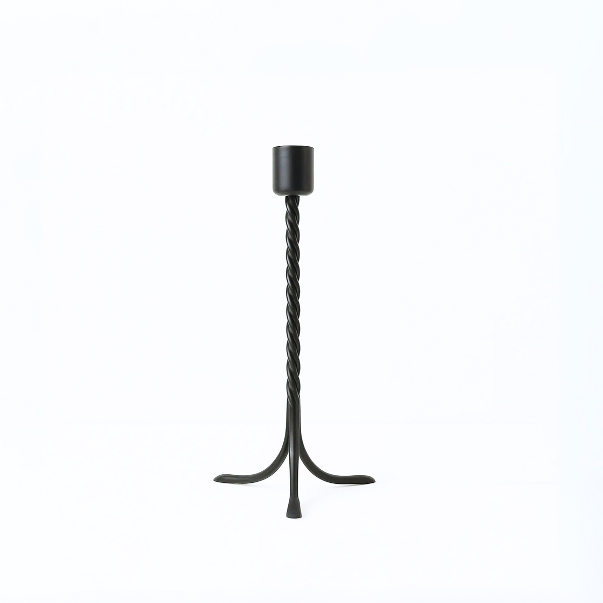 Solstice Spire – Twisted Metal Candle Holder in Deep Onyx